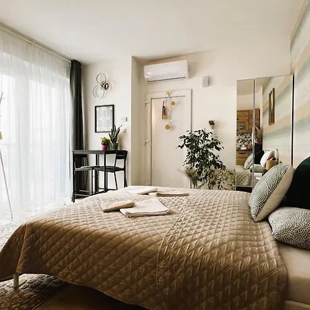 Westend Lofts Charming Nest Budapest Exterior photo